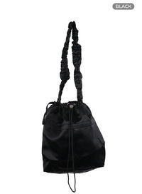 polyester-shirred-string-crossbody-bag-oy413 / Black