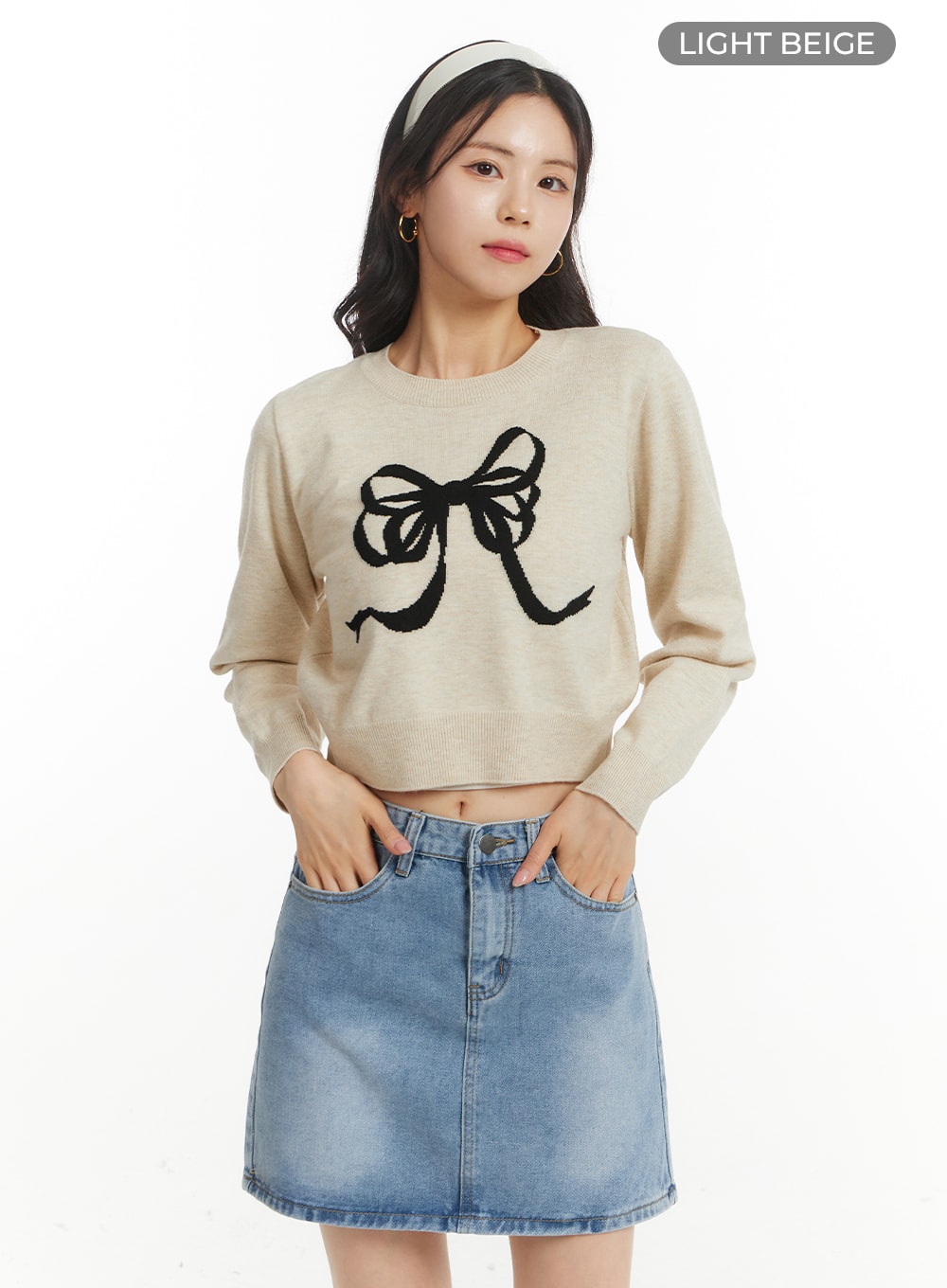 ribbon-graphic-sweater-crop-top-om404 / Light beige