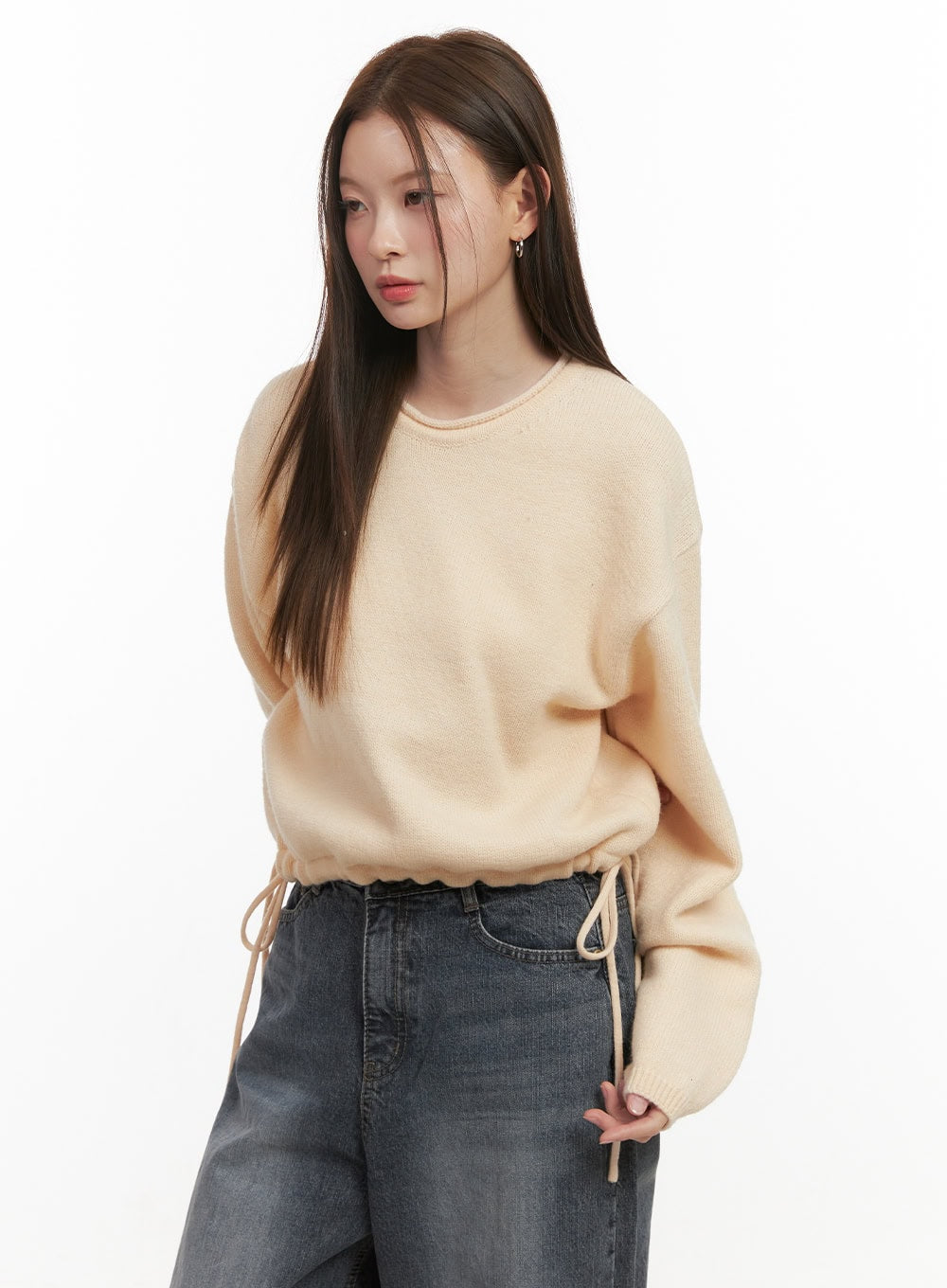 round-neck-loose-sweater-od417 / Light beige