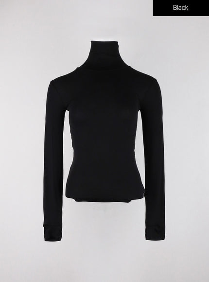 slim-fit-turtleneck-top-with-thumb-hole-sleeve-od327 / Black