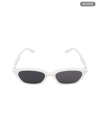 classic-cat-eye-sunglasses-oo401 / White