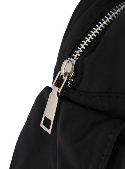 nylon-buckle-shoulder-bag-ca403