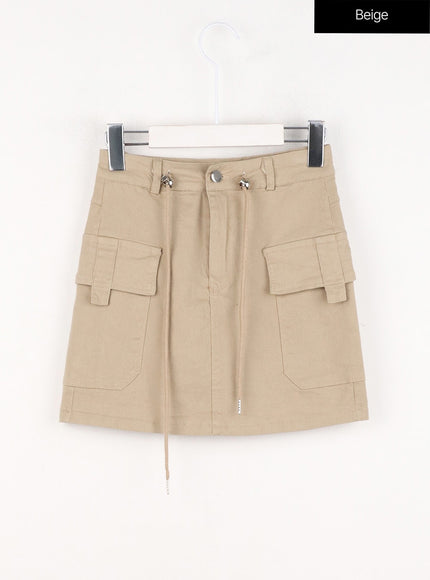 a-line-string-mini-cargo-skirt-in302 / Beige