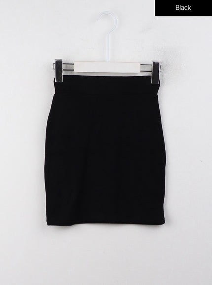 square-neck-crop-tee-with-hand-warmer-skirt-set-cj408