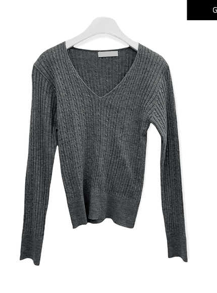 V Neck Cable Knit Top C2701