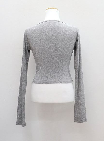 Cropped Cardigan with Diagonal Buttons CM22