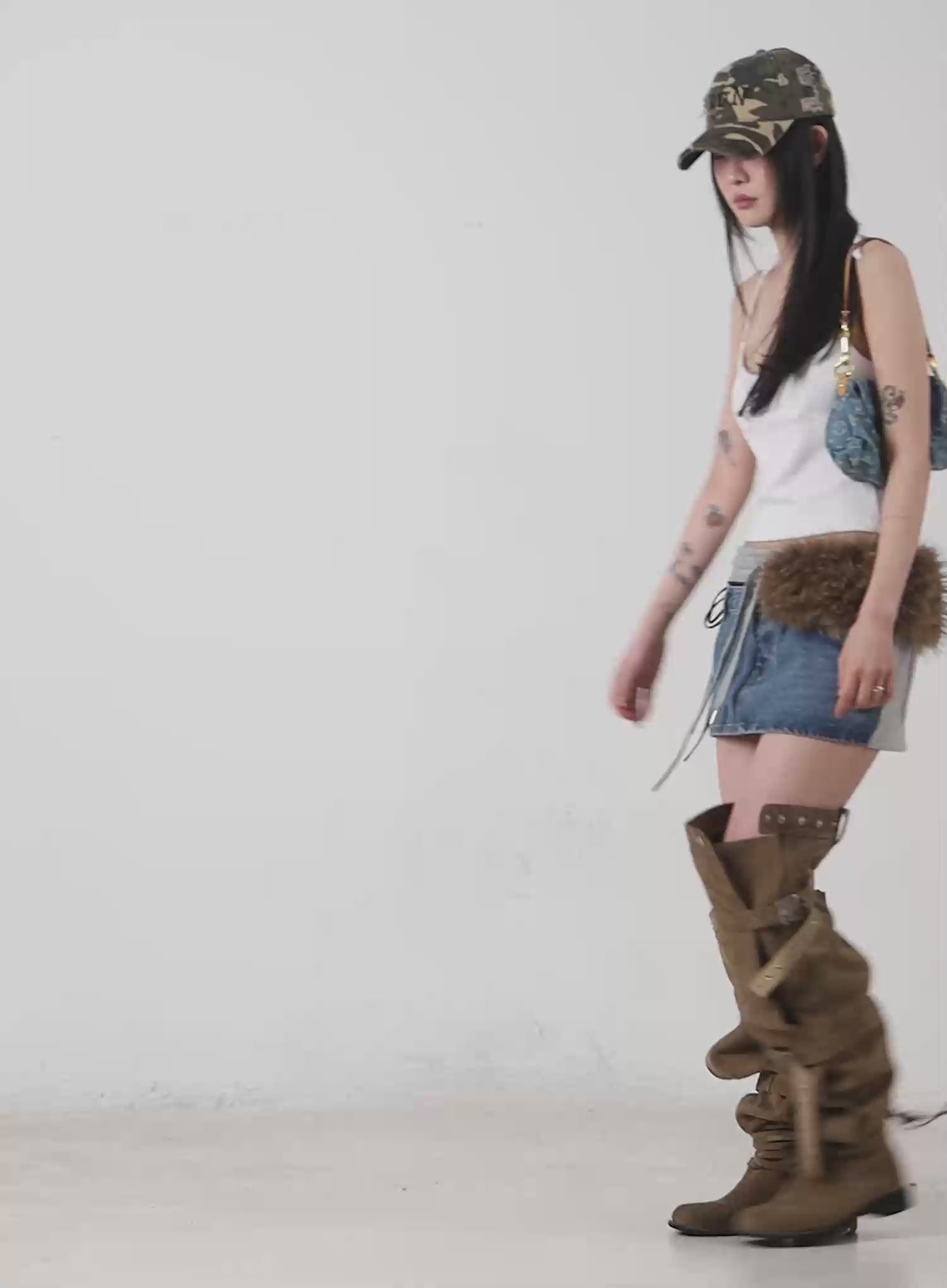 Simple Boho Halter Neck Top CM517