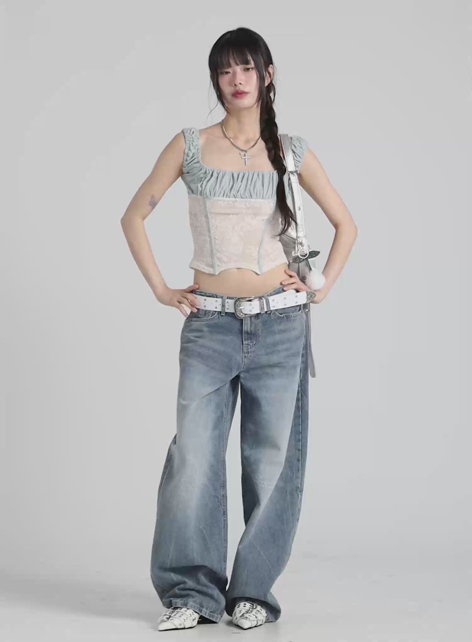 Two-Tone Lace Sleeveless Top CA529