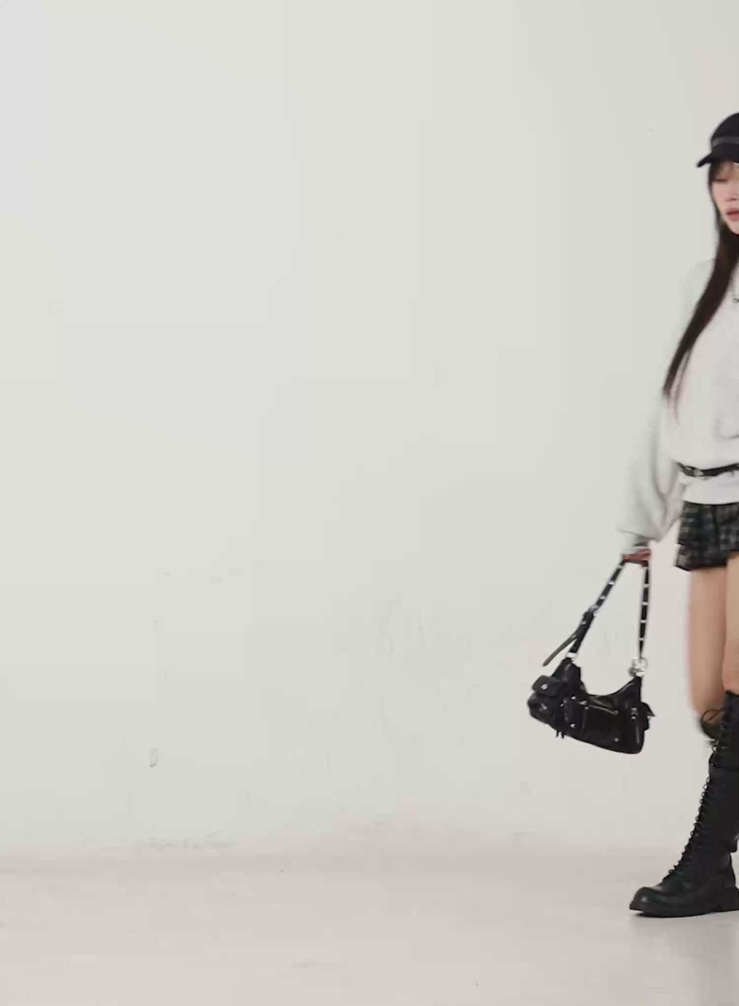 Casual Off-Shoulder Sweatshirt CN524