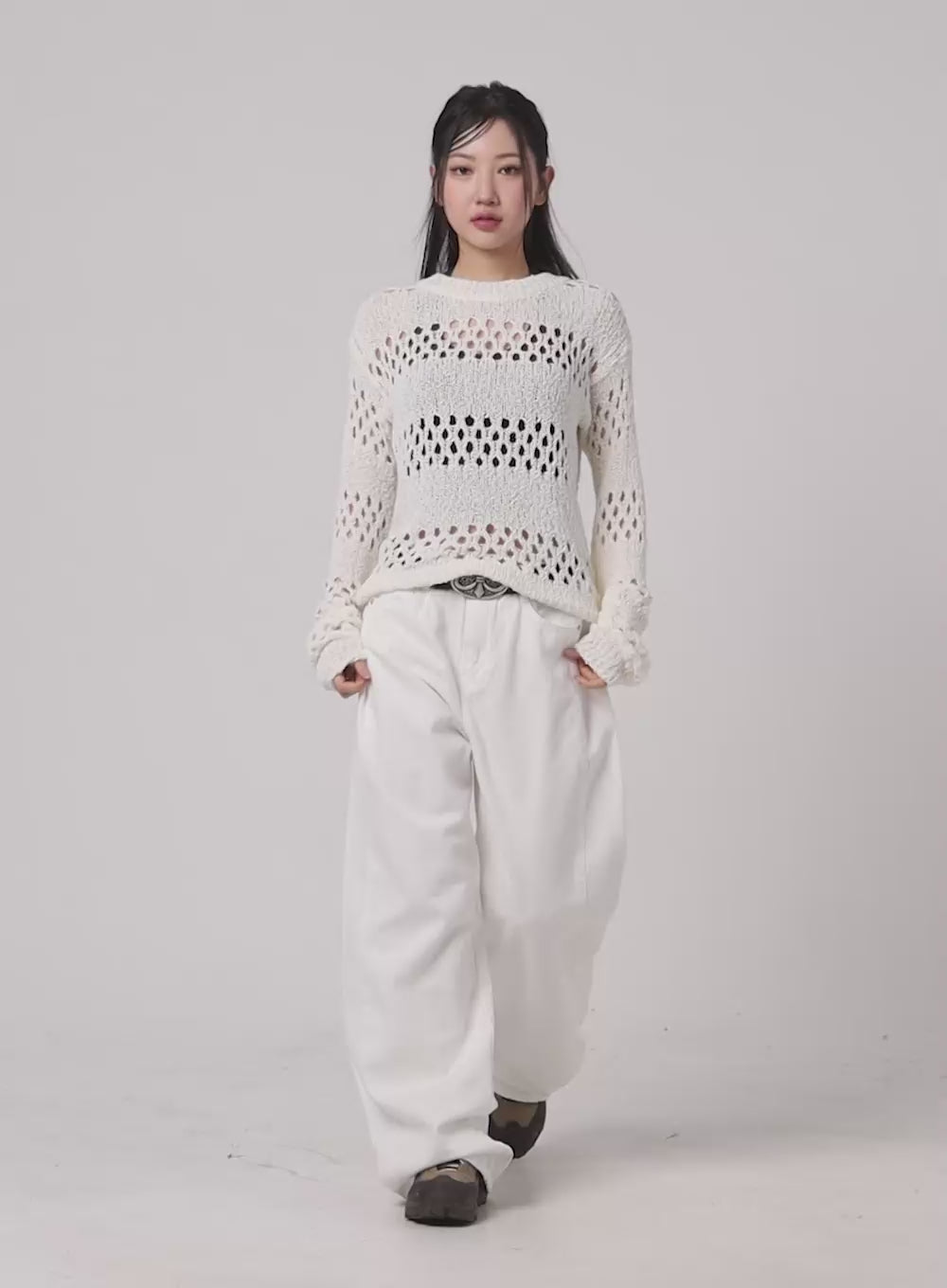 Round Neck Hollow Out Knit Sweater CM408