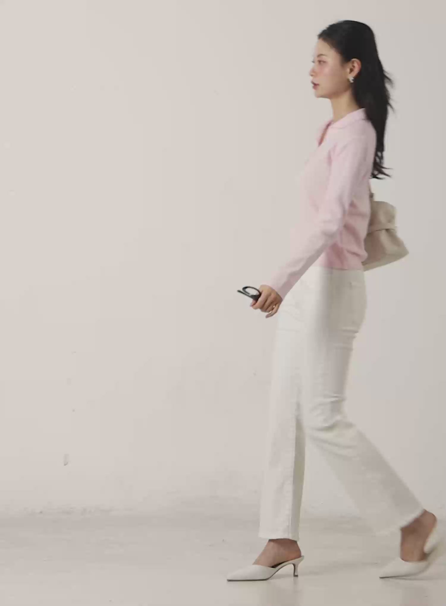 Elegant Collar Knit Top F502