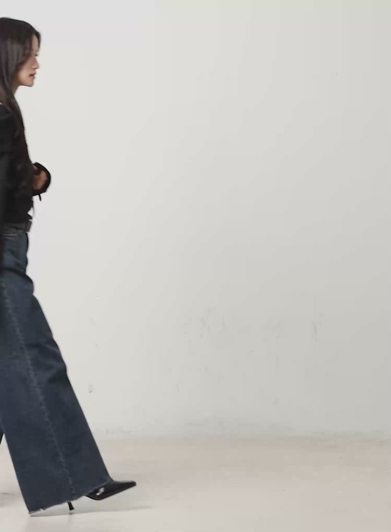 Louisa Ultra Wide Flared Jeans CN527