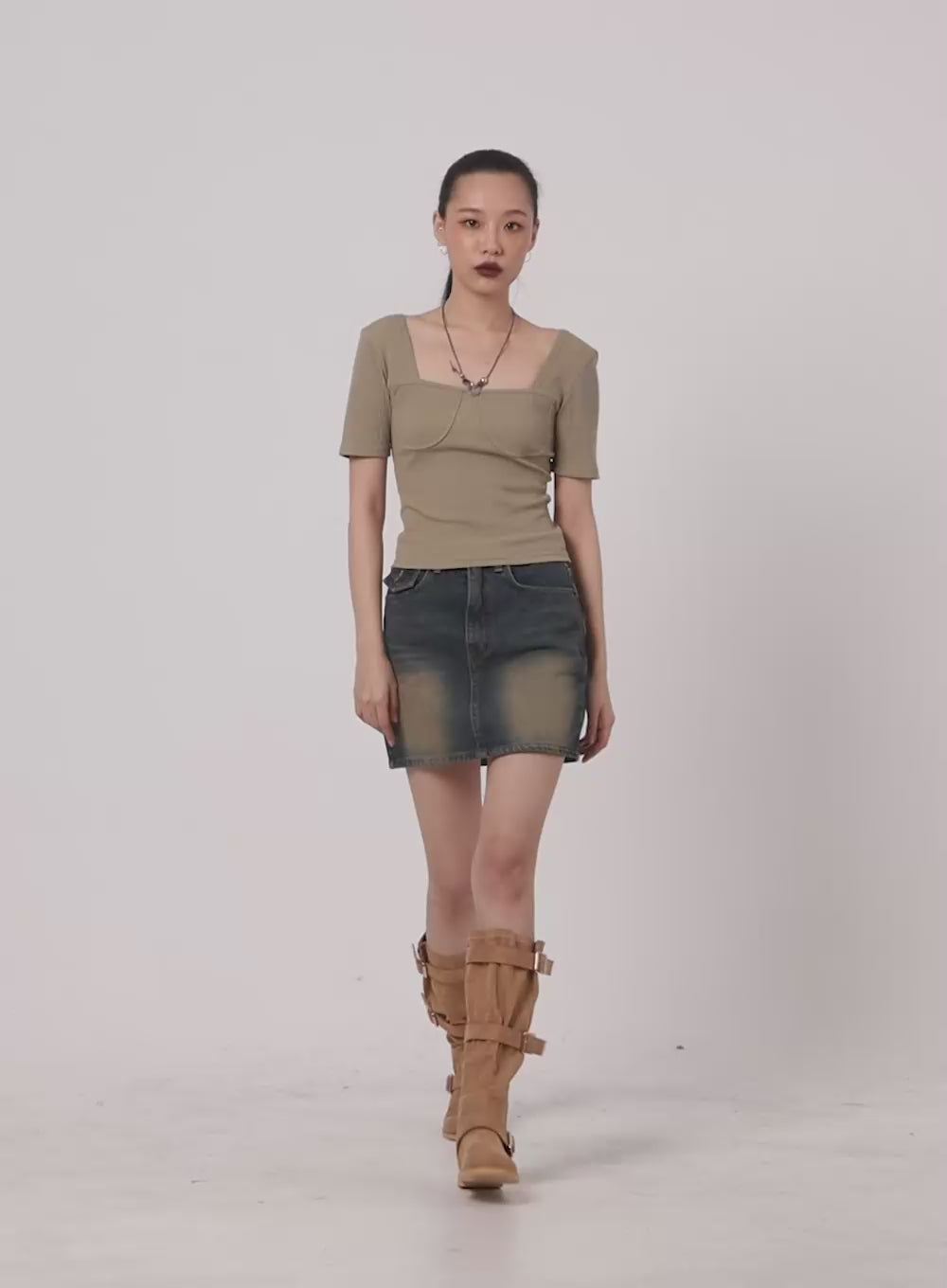 Ribbed Slim Fit Square Neck Top IA417