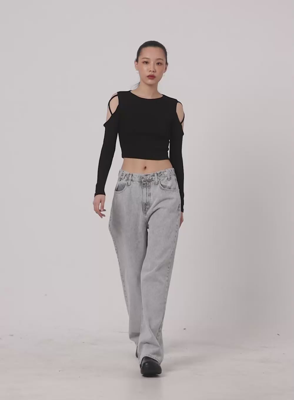 X-Strap Cut-Out Crop Top IA417