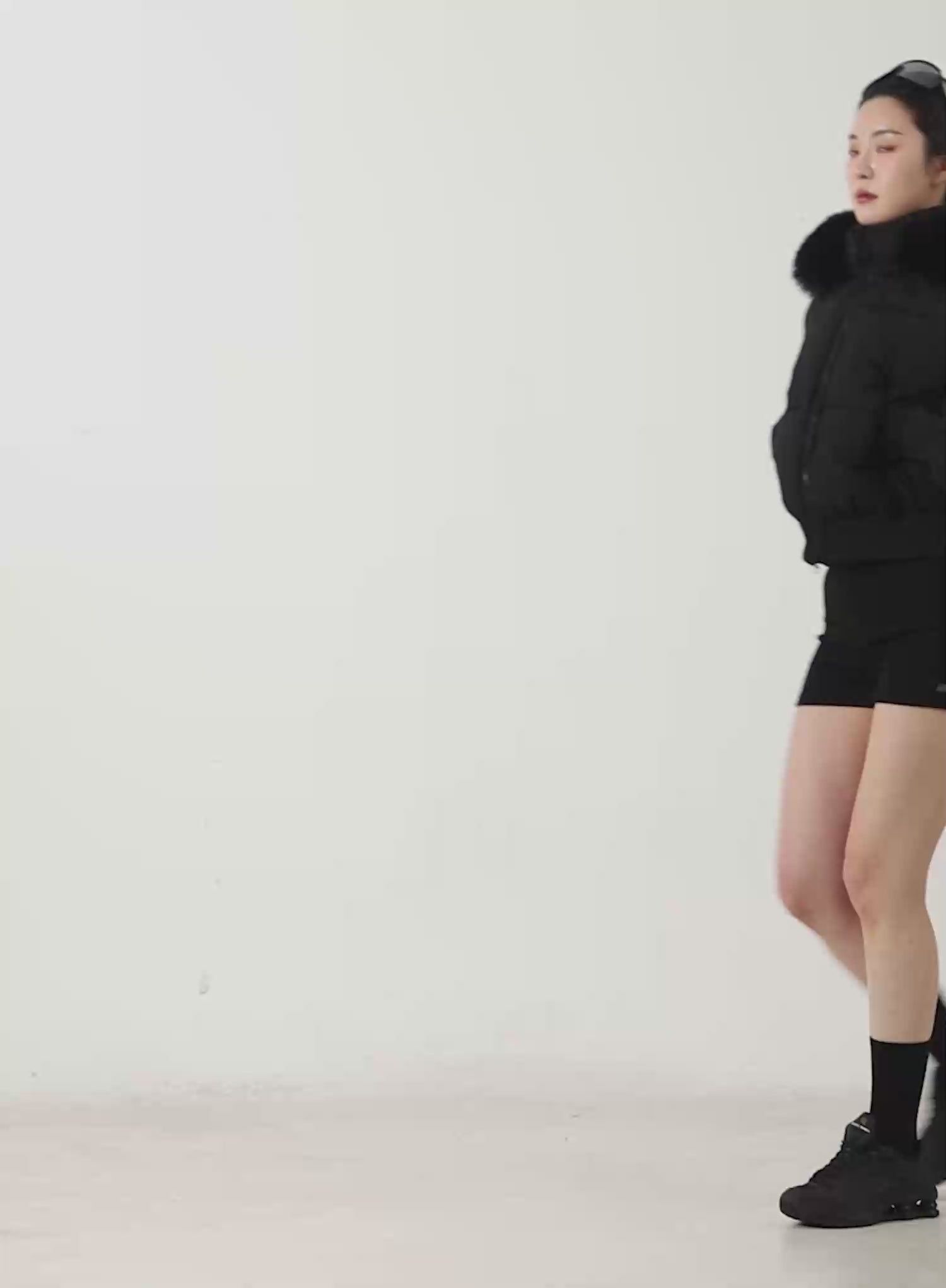 Trimmed Cropped Puffer Jacket CD505