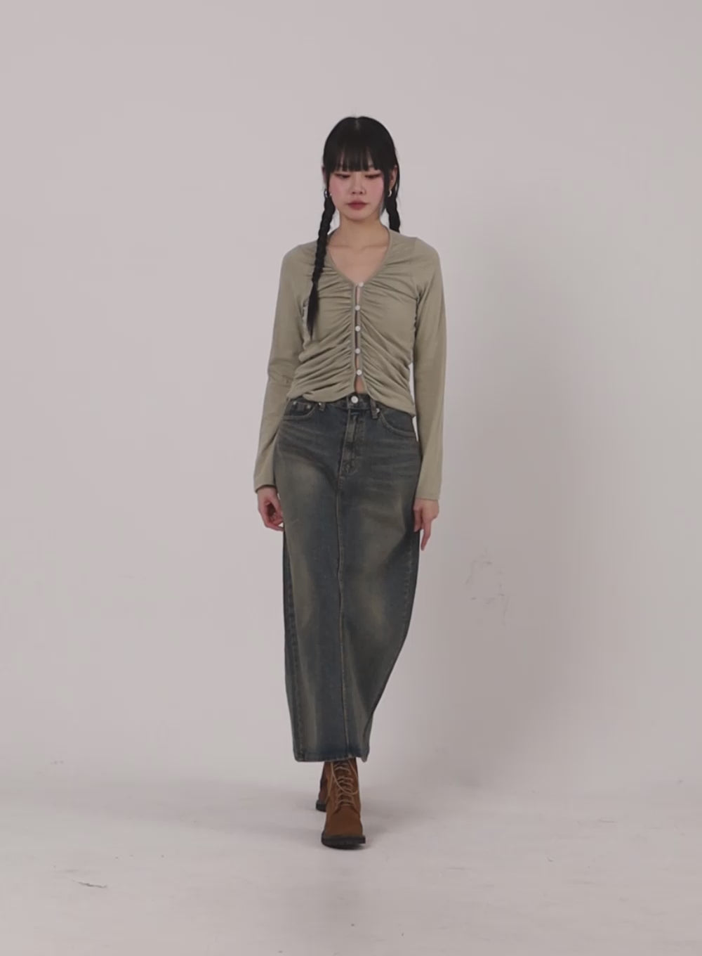 Ruched Button Crop Long Sleeve IF413