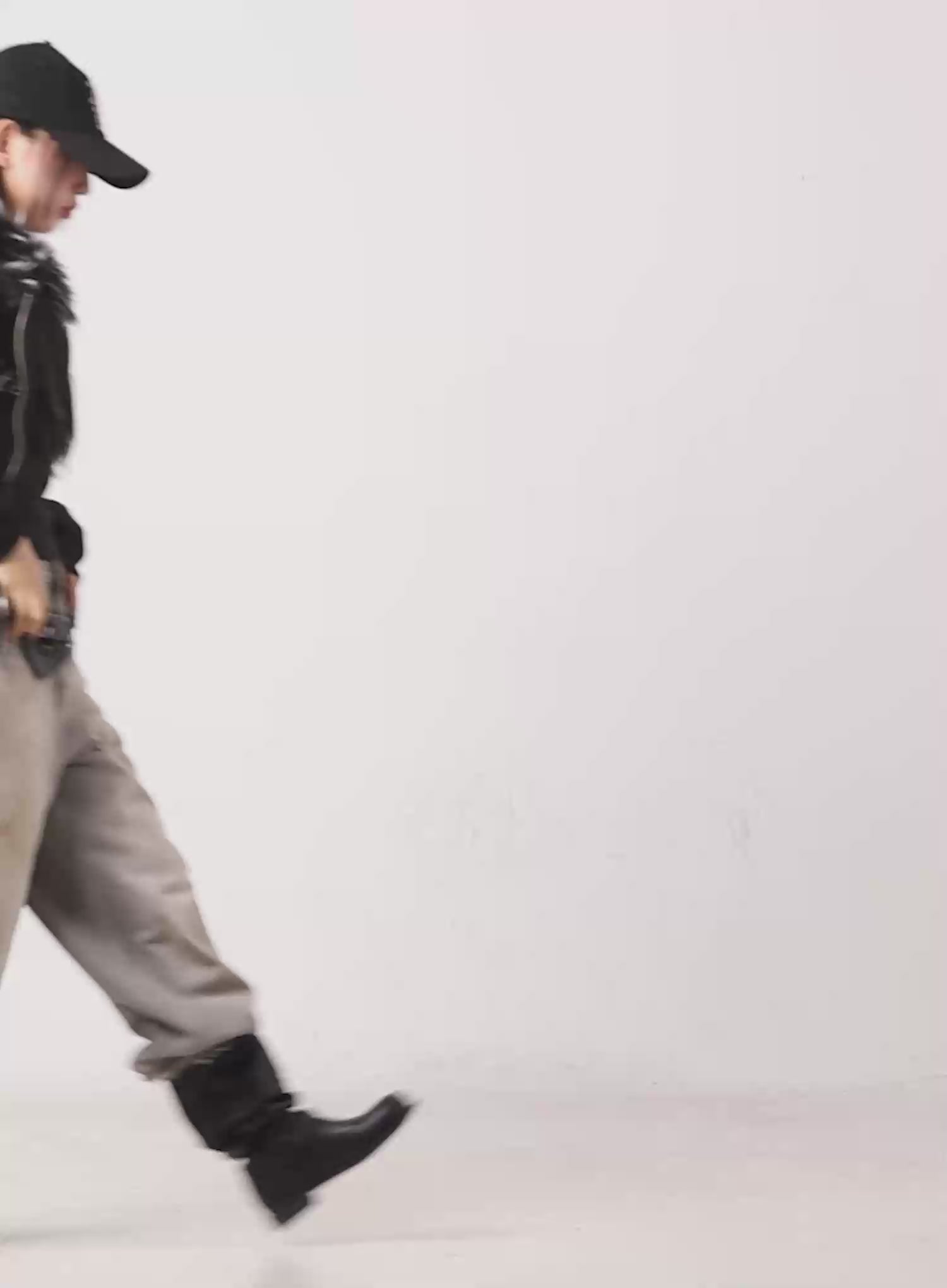 Faux Fur Zip-Up Hoodie CN506