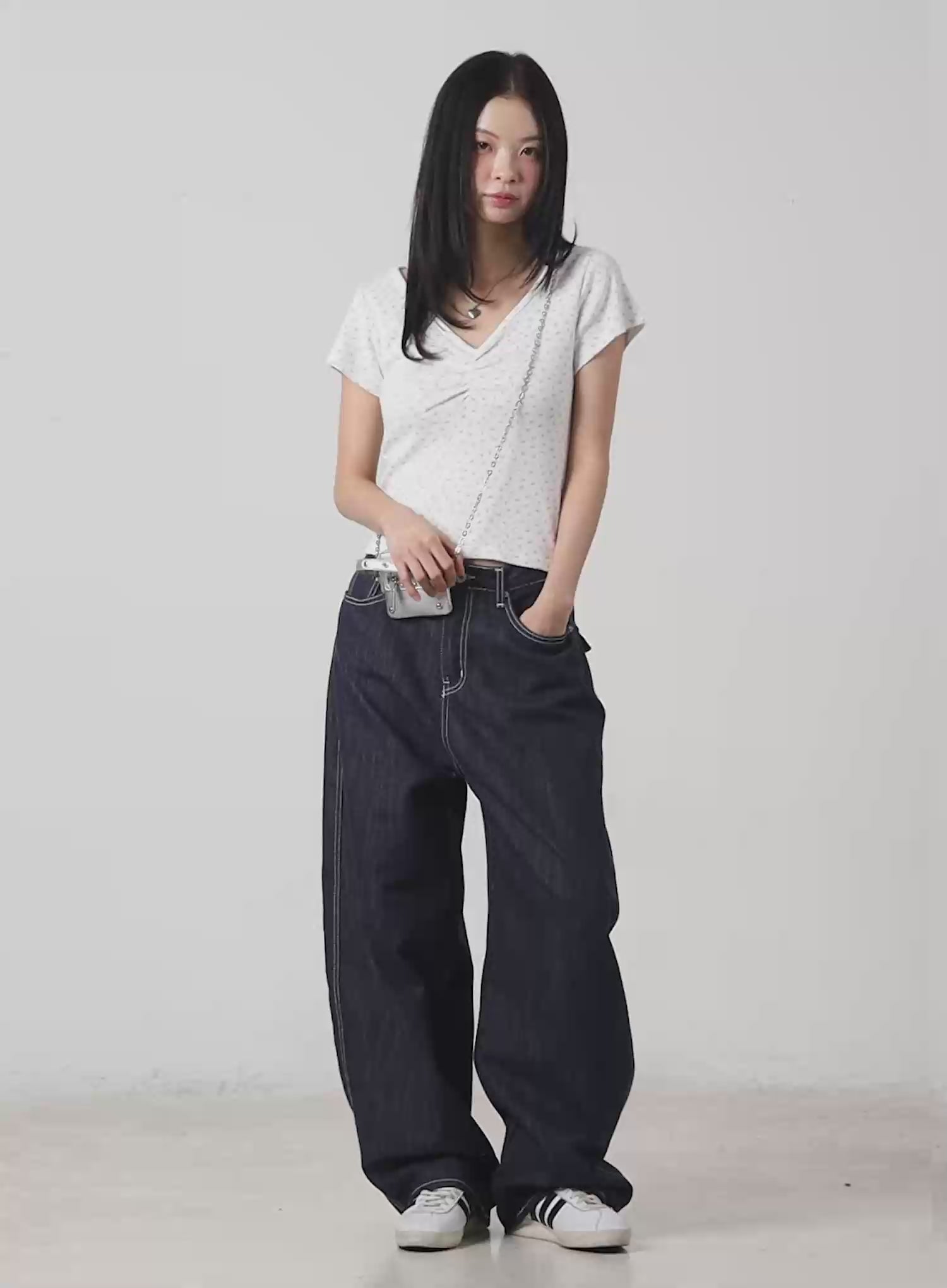 Alaya Semi-Balloon Denim Jeans IM524