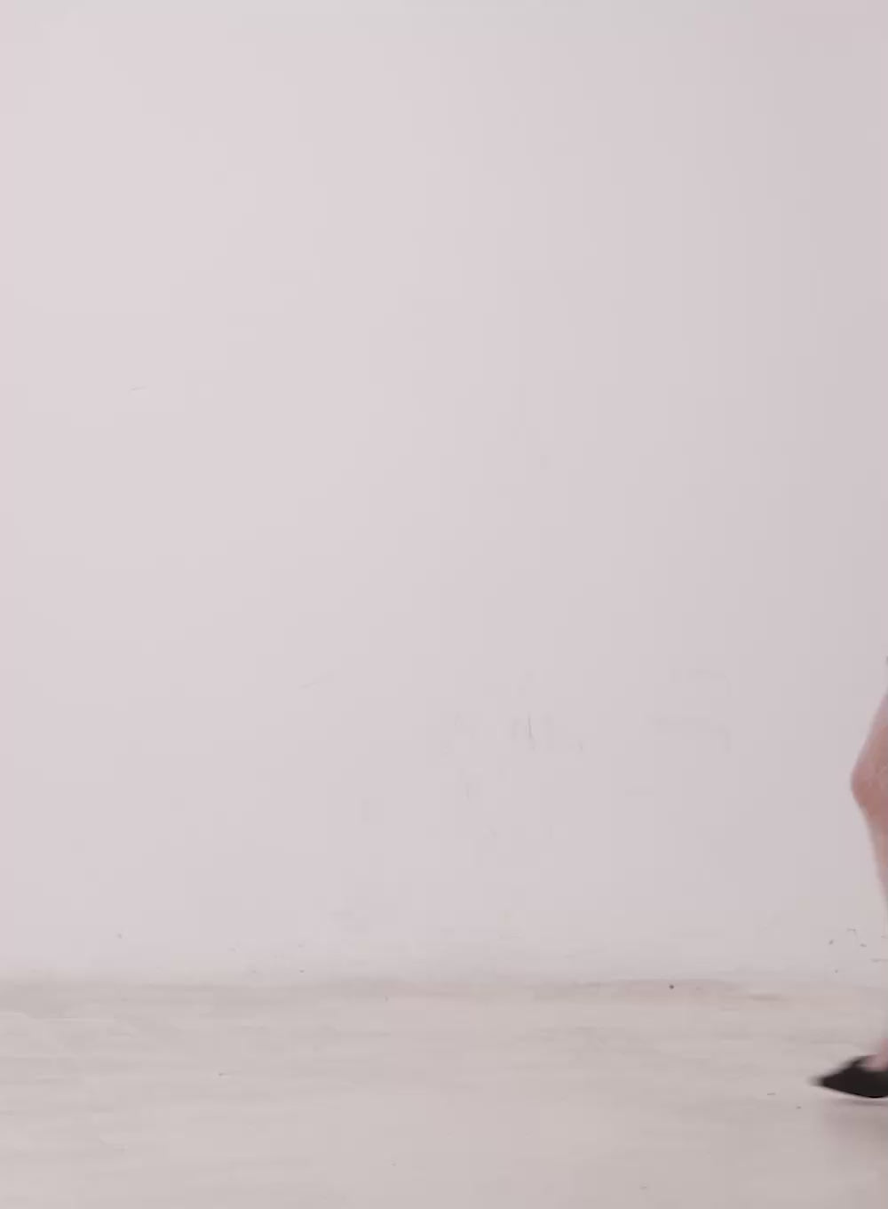 Lace Halter Neck Slim-Fit Top IA525