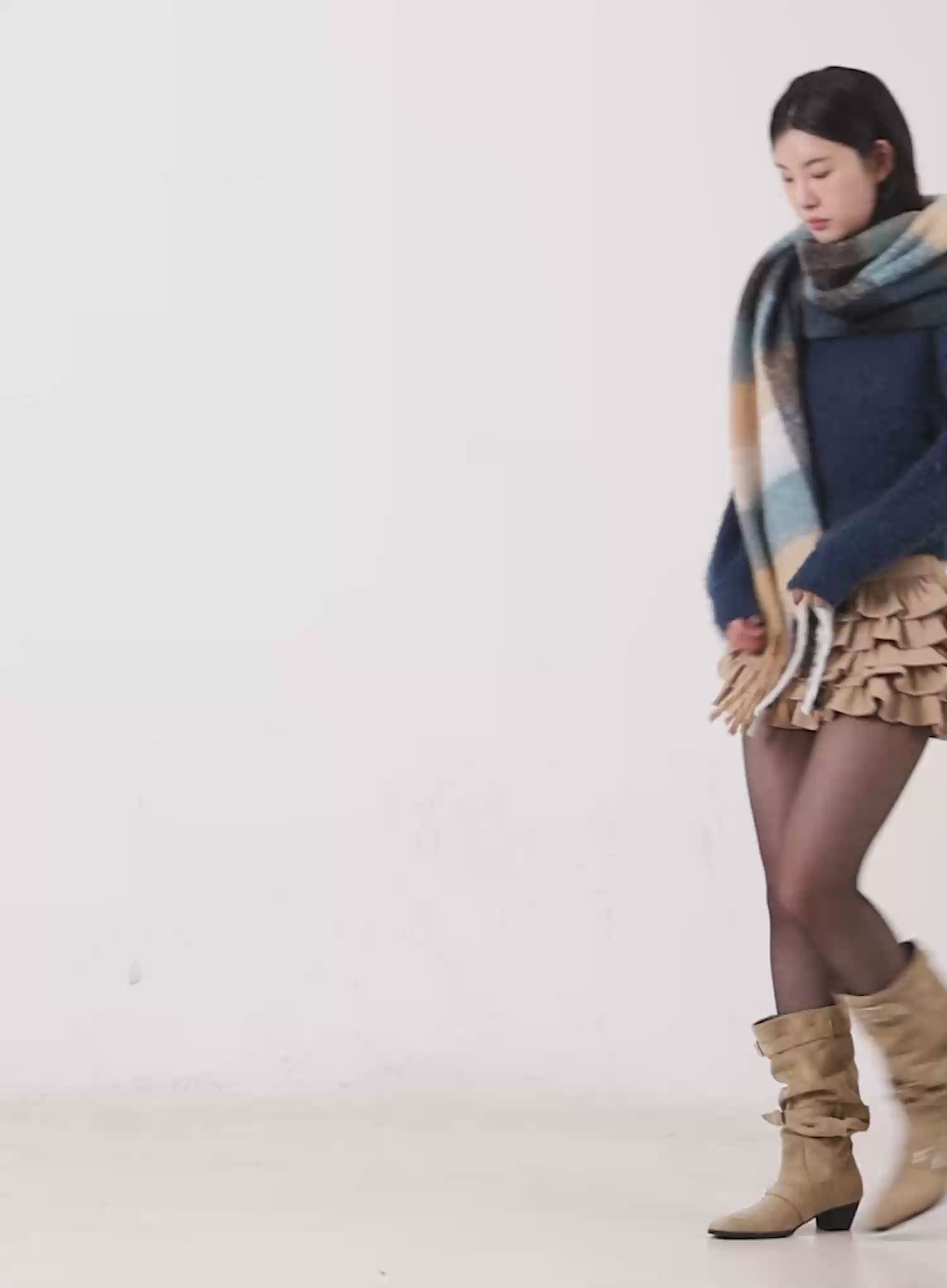 Checked Wide Long Scarf CN513