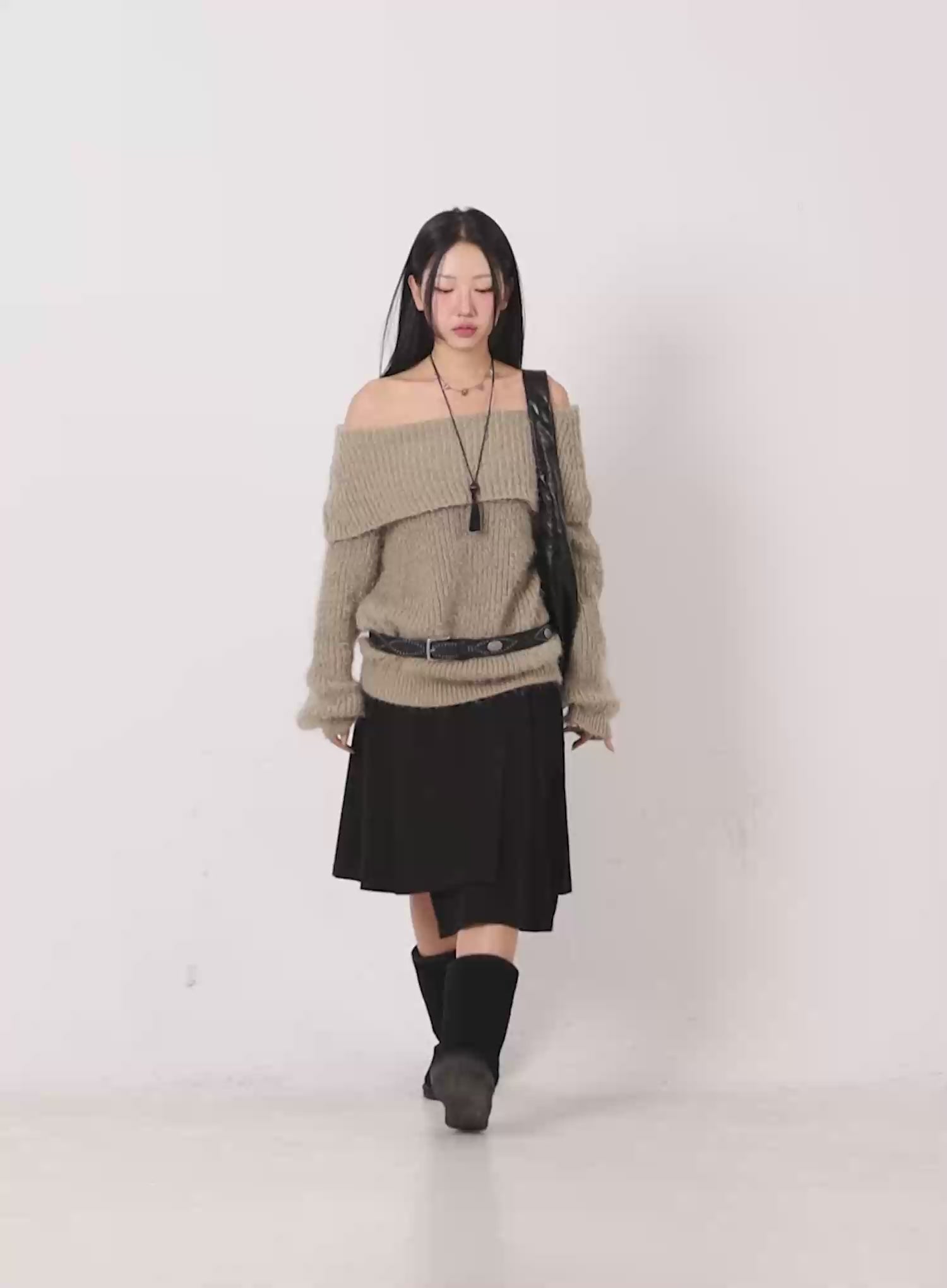 Loose Fit Off-Shoulder Knit Sweater CN505