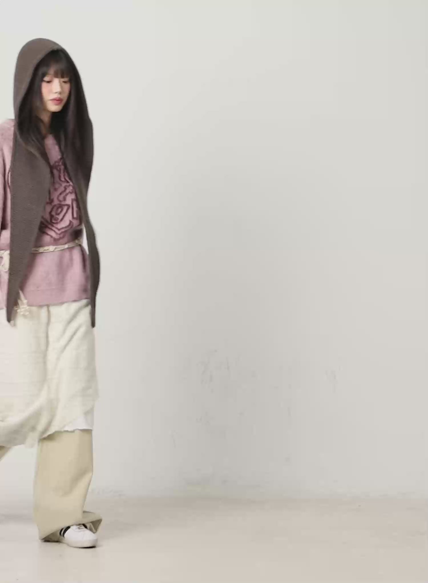 Heart Graphic Knit Sweater CN520