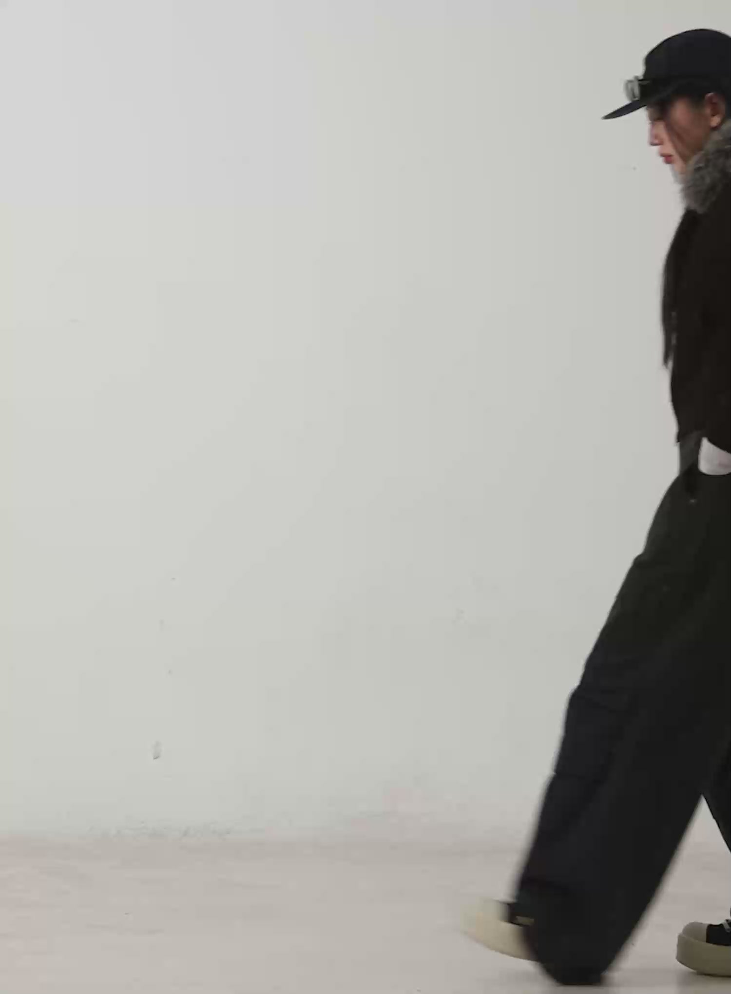 Button Trim Wide-Leg Pants CJ514