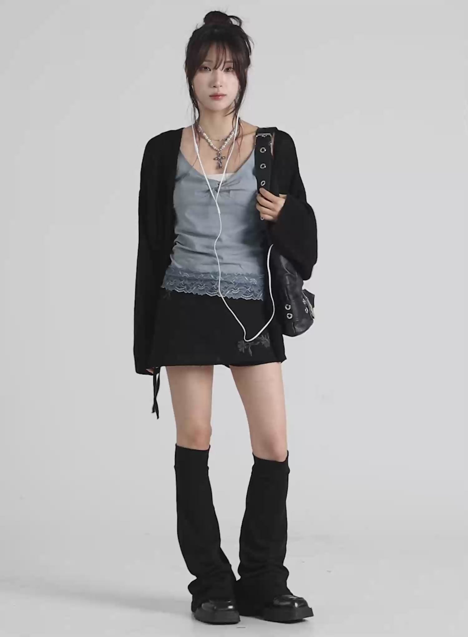 V-Neck Lace Trim Sleeveless Top CY515