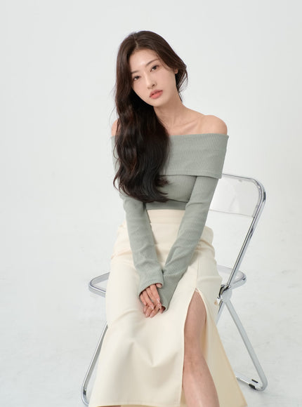 Off Shoulder T-Shirt IO07