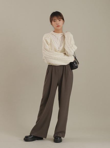 Wrinkle Short Sleeve Turtleneck Top