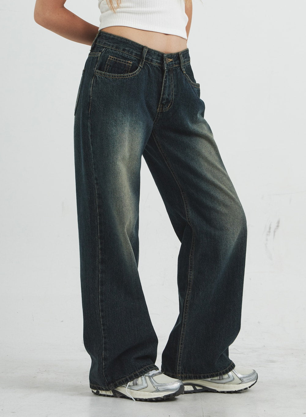 Low Rise Washing Wide Jeans CS14