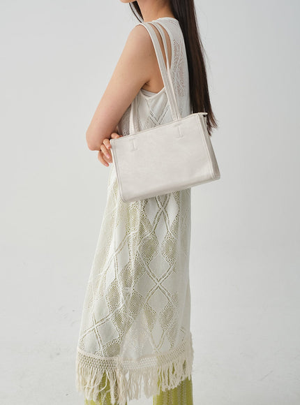 Square Shaped Shoulder Bag CY27