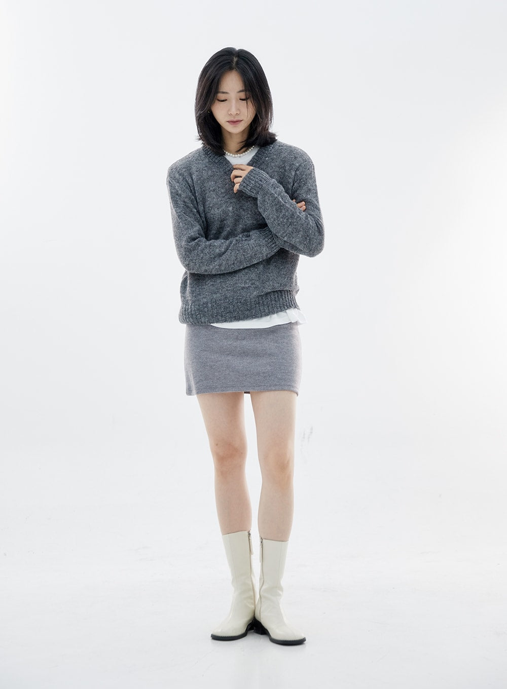 Soft V-Neck Knit OO07