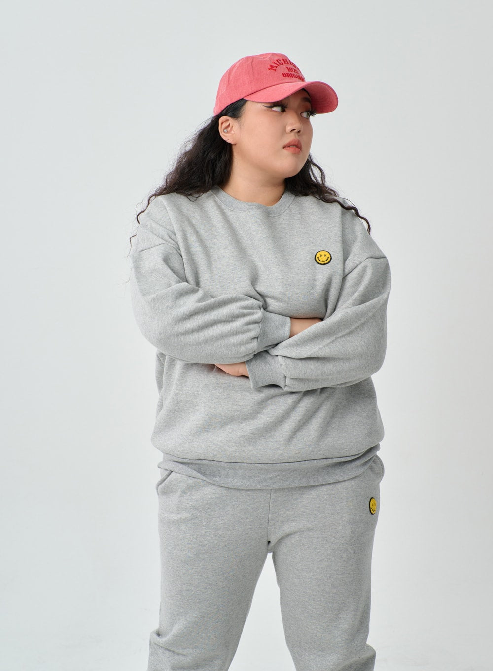 Plus Patch Sweatshirt And Sweat Pants Set IN16 Lewkin