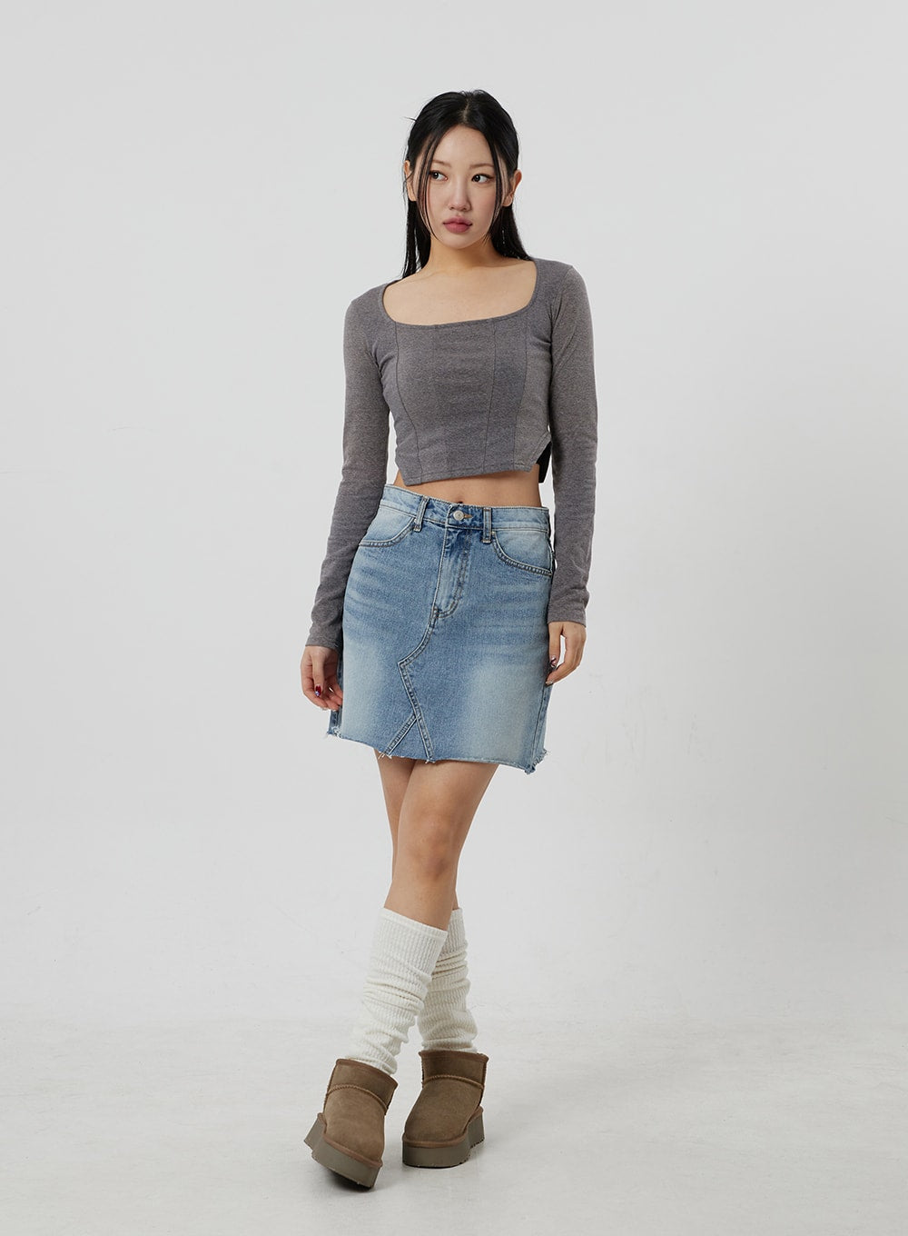Low Rise Denim Mini Skirt in Dark Vintage Wash – motelrocks-com-us
