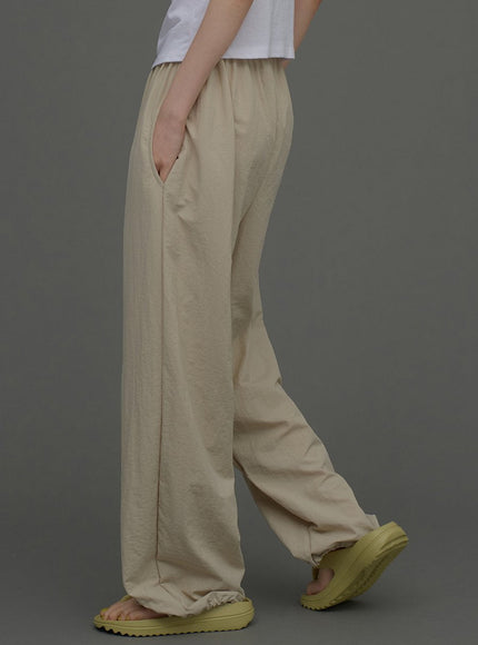 Loose Fit Banded Pants CA04