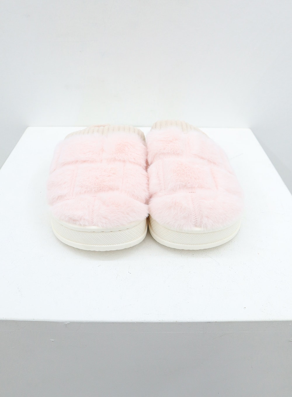 Square Faux Fur Slippers BD01