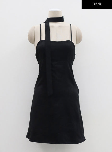 Mini Dress And Neck Accessory CM302