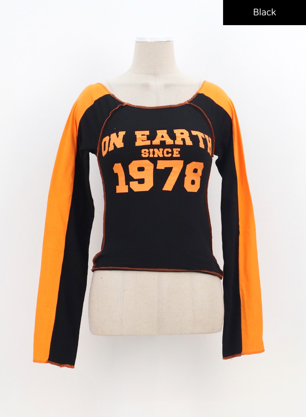 Graphic Long Sleeve Cropped Baseball Top