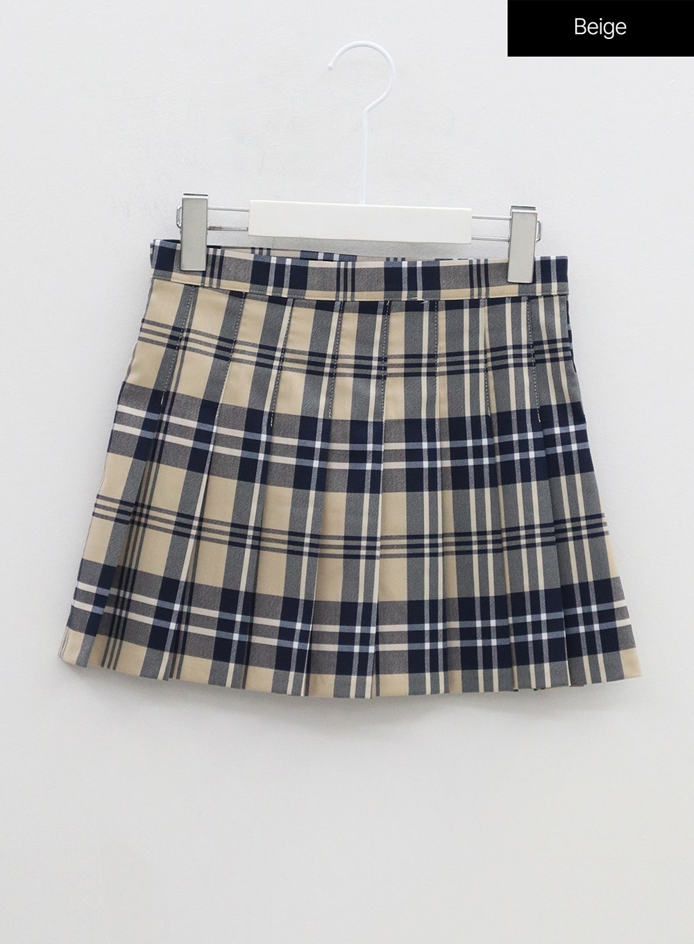 Louis Vuitton Leather Trim Check Mini Skirt Mineral. Size 34